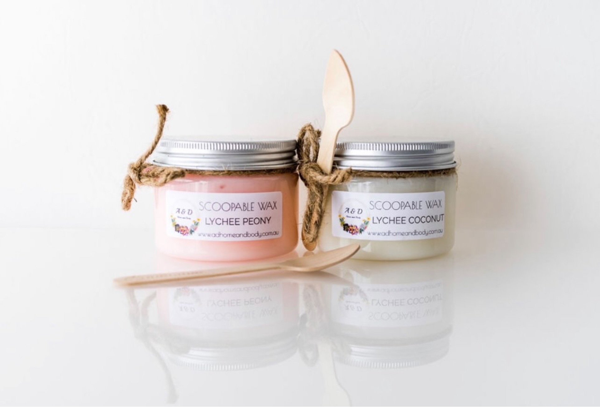 Scoop Wax Tubs